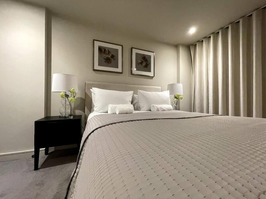 2Br Urban Vista Retreat Chcl F7 Lägenhet Chigwell Exteriör bild